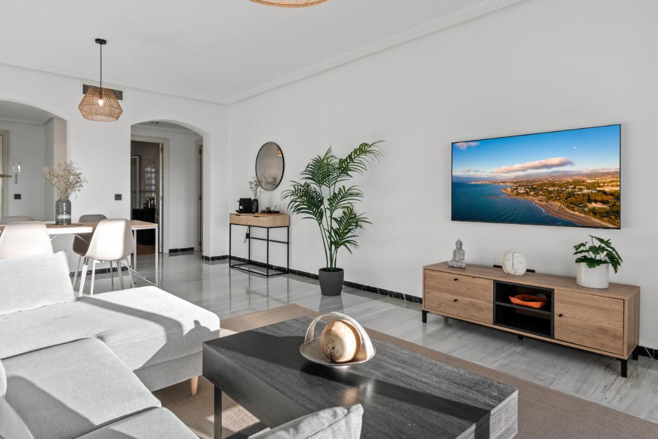 מארבלה Modern Apartment - 2 Bedrooms, Beachside - Puerto Banus מראה חיצוני תמונה