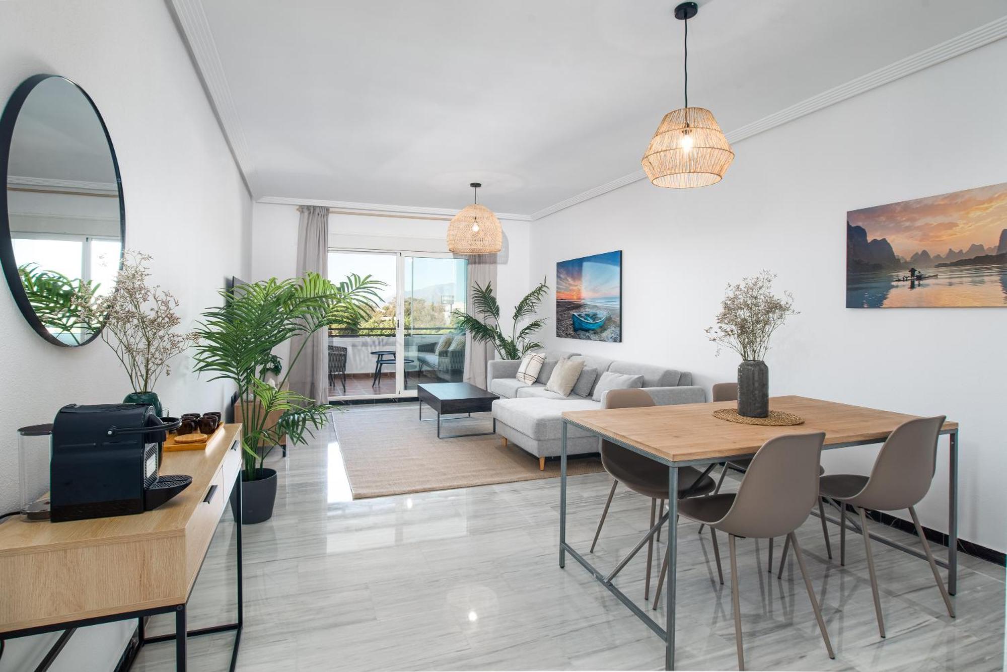 מארבלה Modern Apartment - 2 Bedrooms, Beachside - Puerto Banus מראה חיצוני תמונה