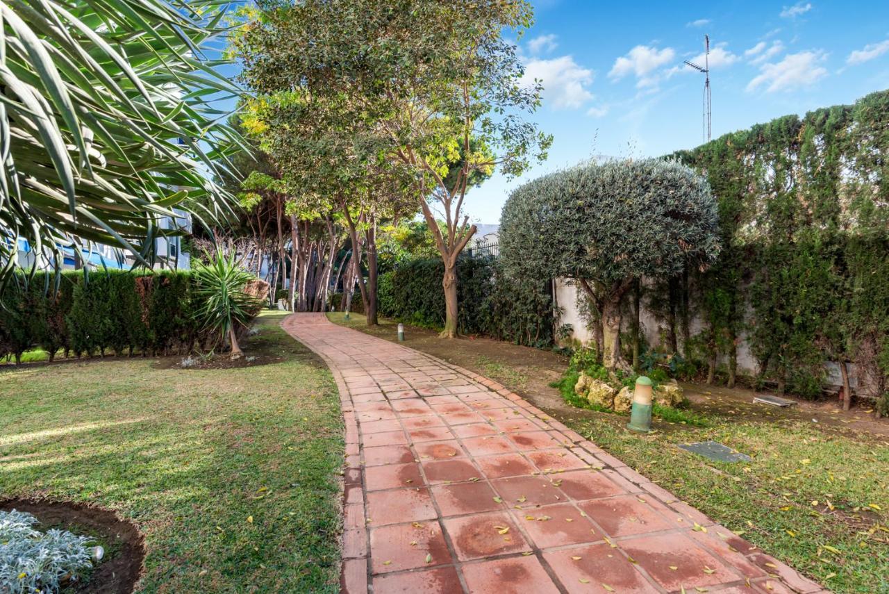מארבלה Modern Apartment - 2 Bedrooms, Beachside - Puerto Banus מראה חיצוני תמונה