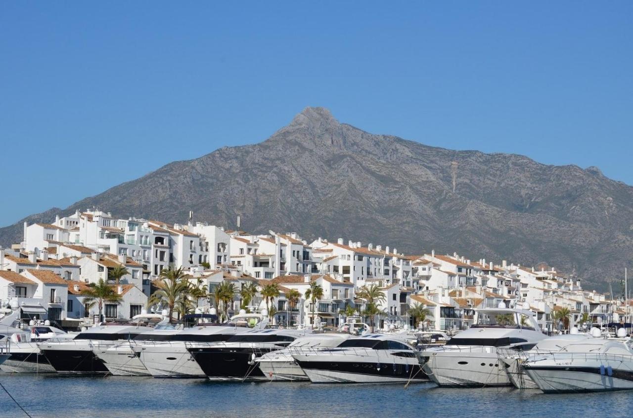 מארבלה Modern Apartment - 2 Bedrooms, Beachside - Puerto Banus מראה חיצוני תמונה