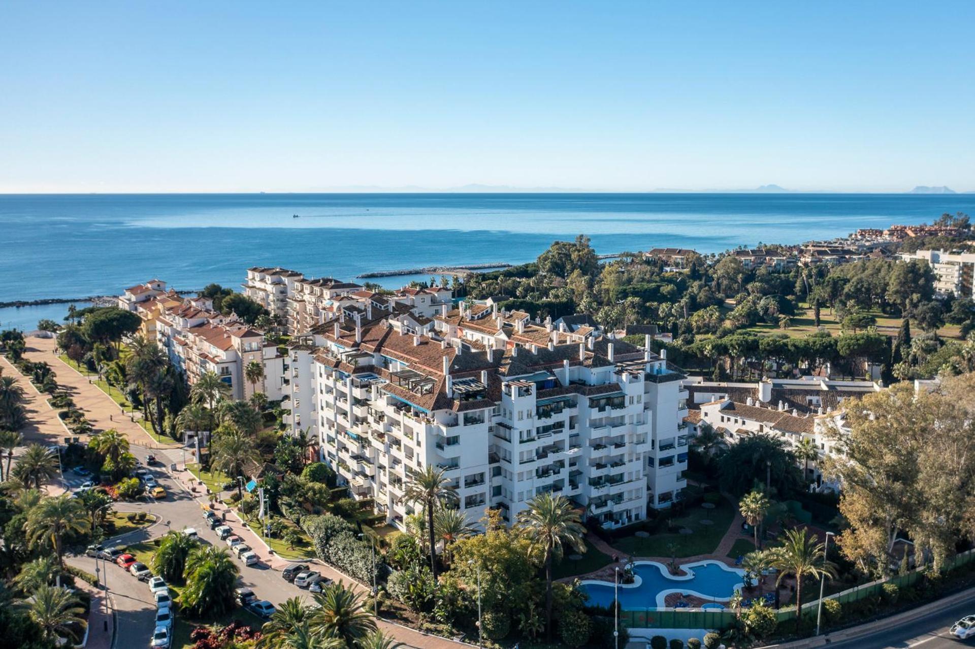 מארבלה Modern Apartment - 2 Bedrooms, Beachside - Puerto Banus מראה חיצוני תמונה